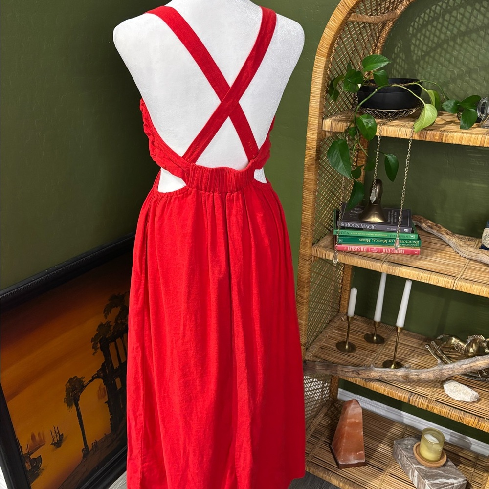 Red Linen Blend Side Cut Out Criss Cross Strap Midi Sleeveless Dress - Picture 4 of 4